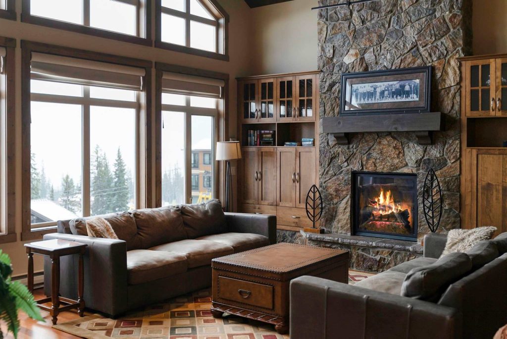 Alpine Penthouse | Priv. Hot Tub & Ski In/Ski Out Main Image