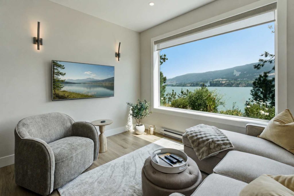 Ponderpine Suite | Serene & Stunning Lake Views Main Image